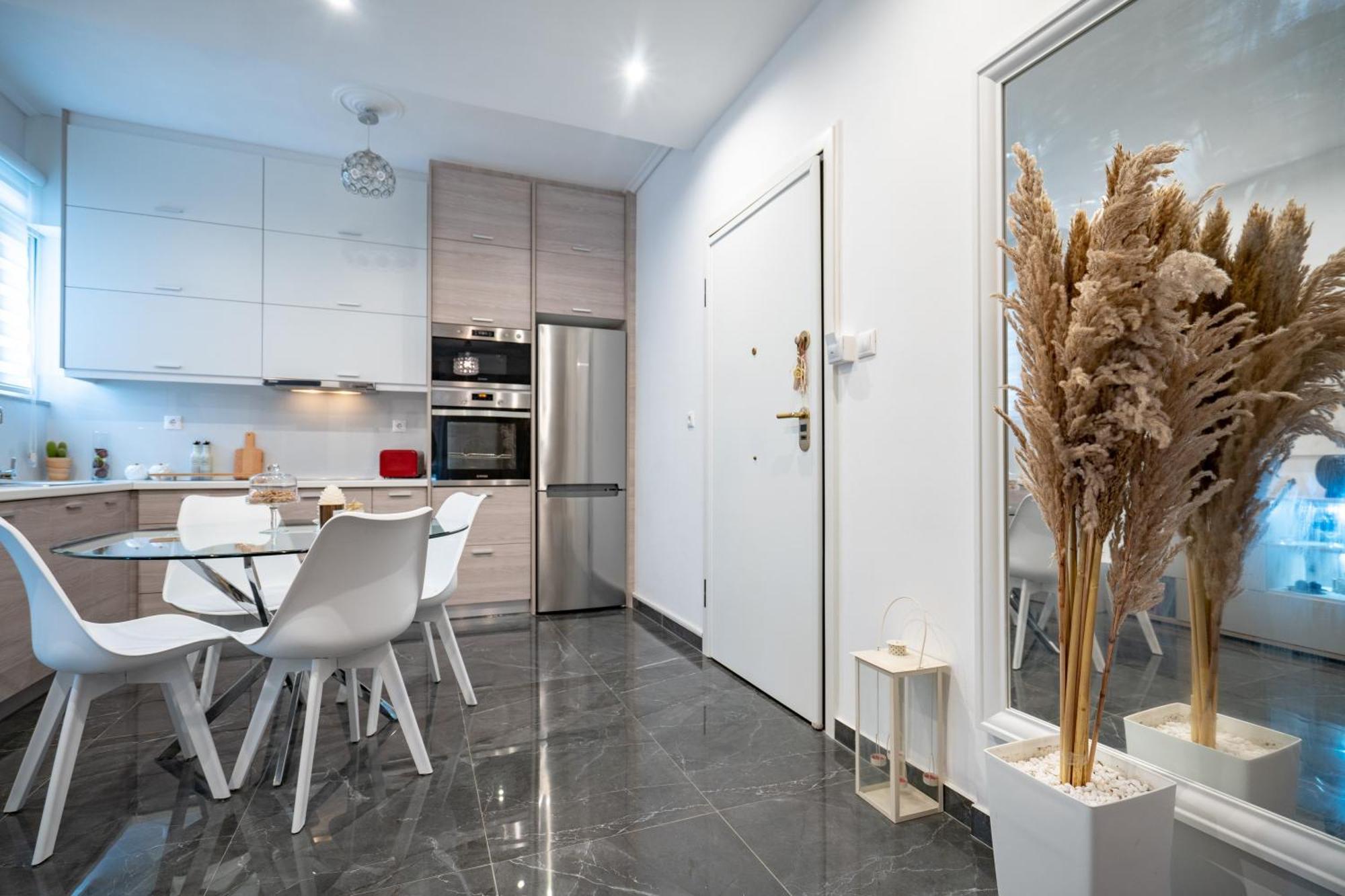 Neo Irakleio Train St. 1 Bedrm 4 Pers. Apartment Athens Luaran gambar