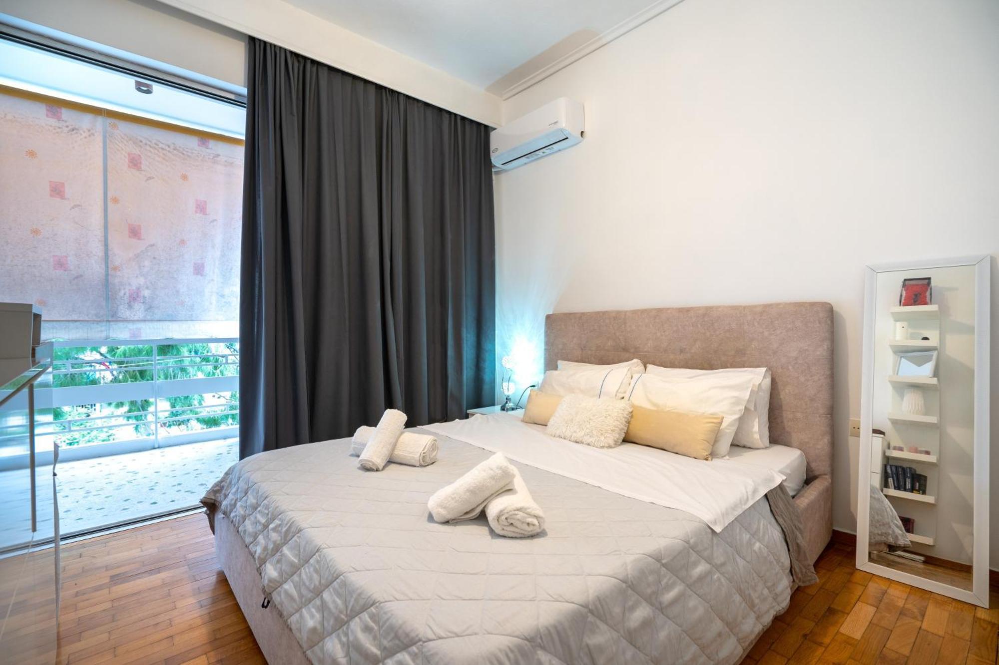 Neo Irakleio Train St. 1 Bedrm 4 Pers. Apartment Athens Luaran gambar
